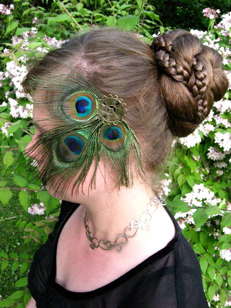 Girl Peacock Feather Creative Makeup Stock Photo 1138924499 | Shutterstock