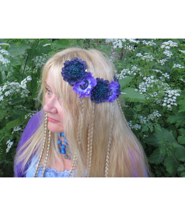 Mermaid Hair Flowers with Cameo