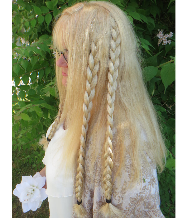 Clip-in accent braids Braided plaits Your hair color MAGIC TRIBAL HAIR -  Magic Tribal Hair - Melanie Penners - Schlegelstr. 30 - 50935 Cologne,  Germany - VAT IDs DE288887298 & GB410444738