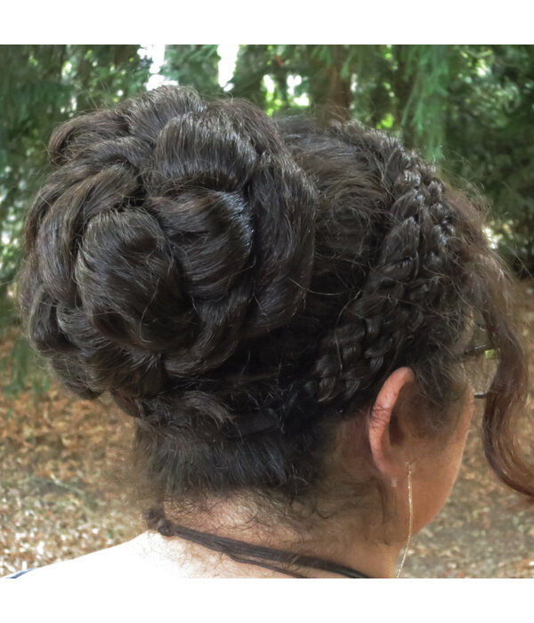 Natural Messy Chignon braided L