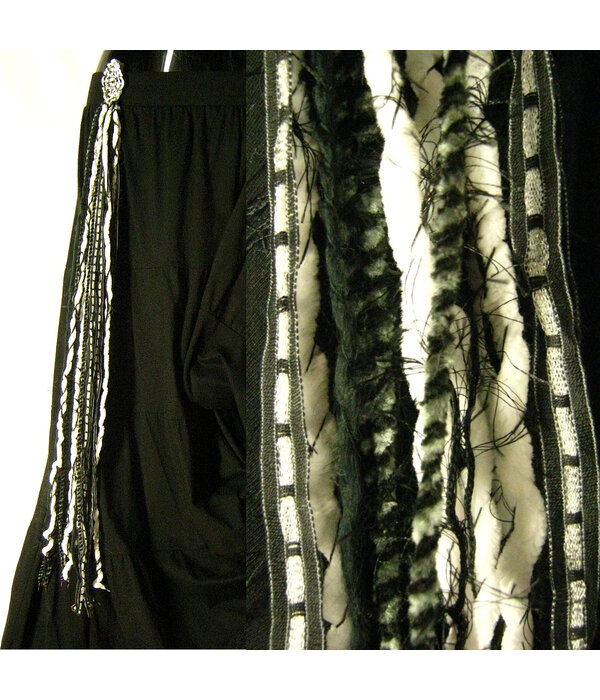 Gothic belly dance costume accessory MAGIC TRIBAL HAIR - Magic Tribal Hair  - Melanie Penners - Schlegelstr. 30 - 50935 Cologne, Germany - VAT IDs  DE288887298 & GB410444738