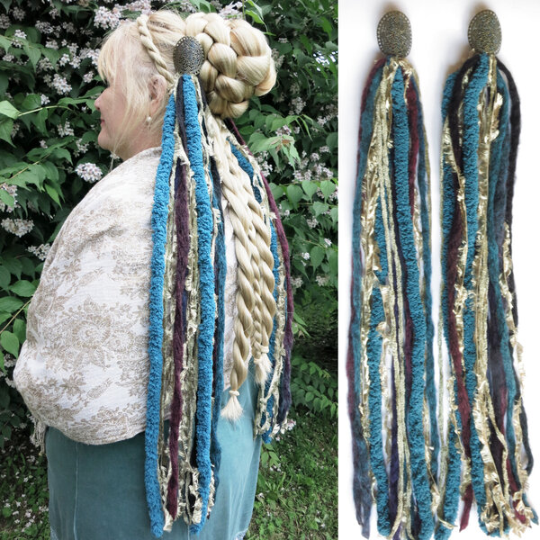 Northern Lights Gold hip & hair tassel clip