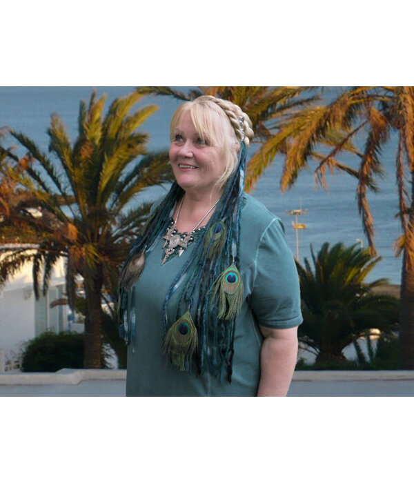 Goth Mermaid (peacock) belt clip/ yarn falls