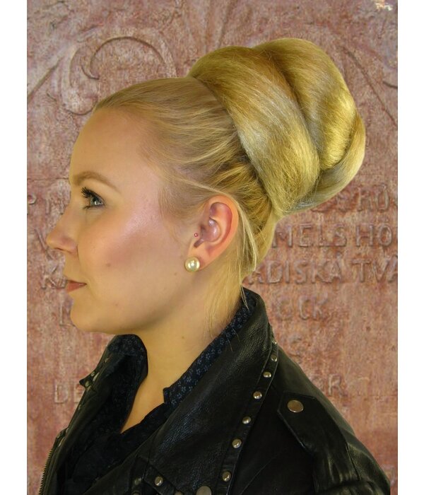 Layered Diva Bun, Lagendutt L