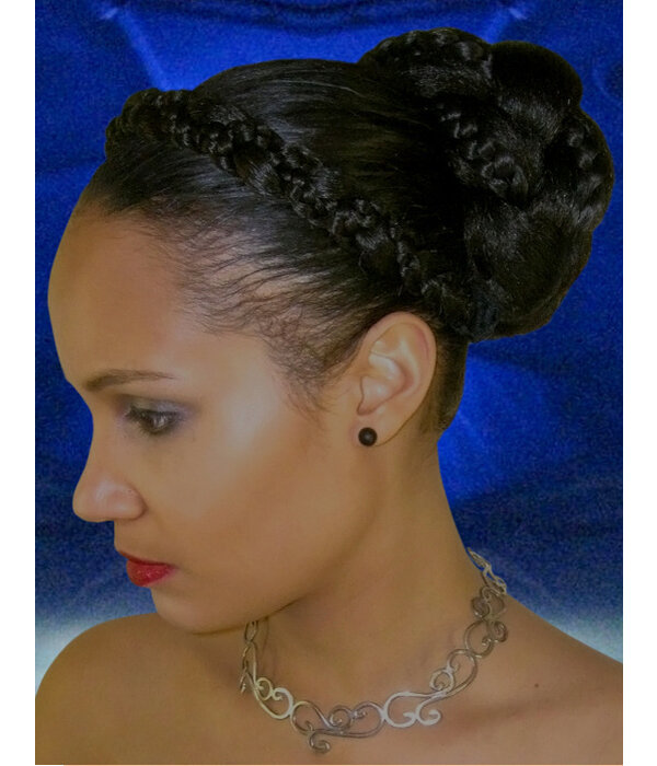 Supersize Fantasy Bun, braided