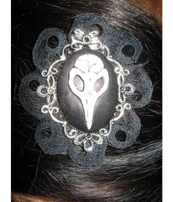 Goth Vanitas Cameo Hair Clip