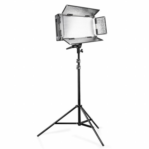 camera light with stand