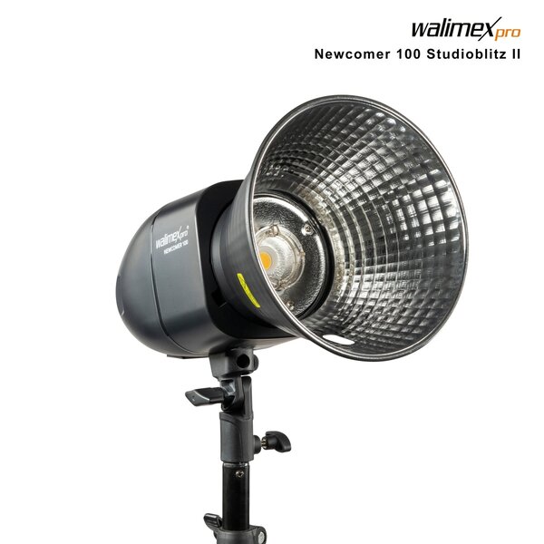 Walimex Pro Studio Lighting Newcomer 100 studio flash II