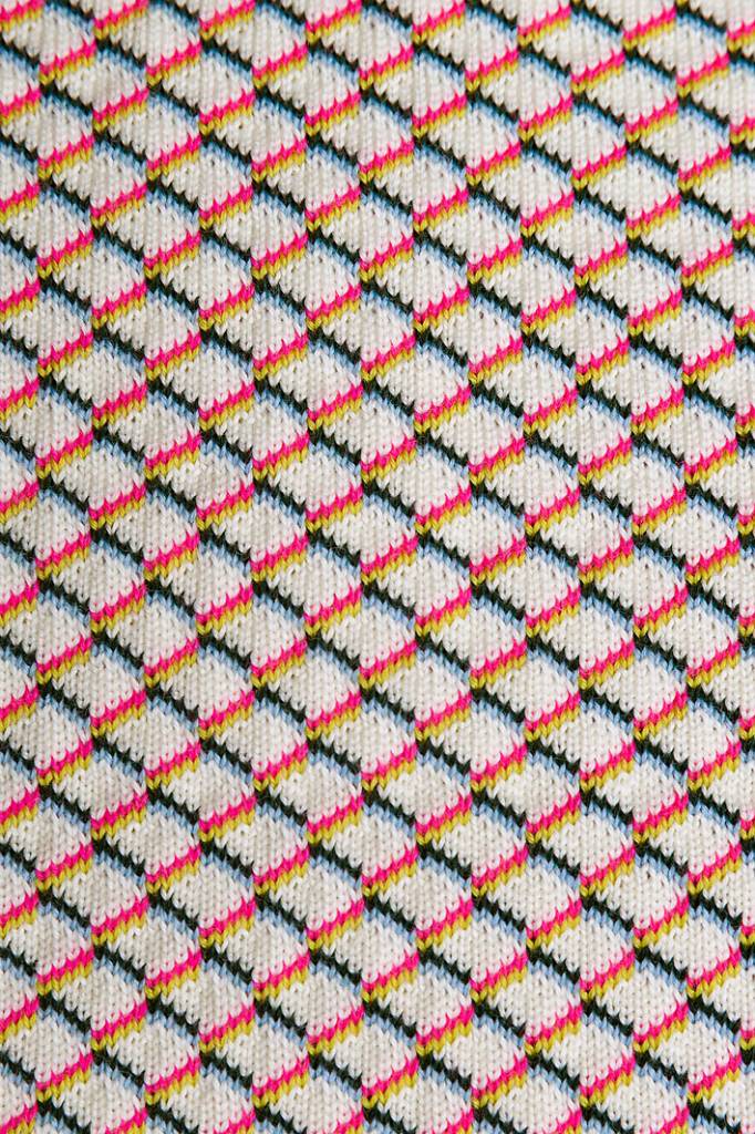 Grid Knit cushion-2