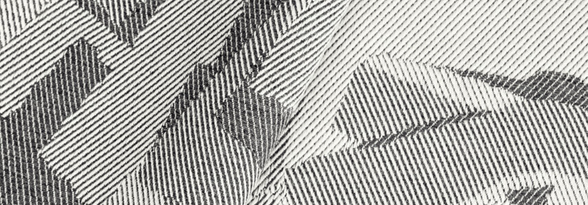 | RE_WORK table runner