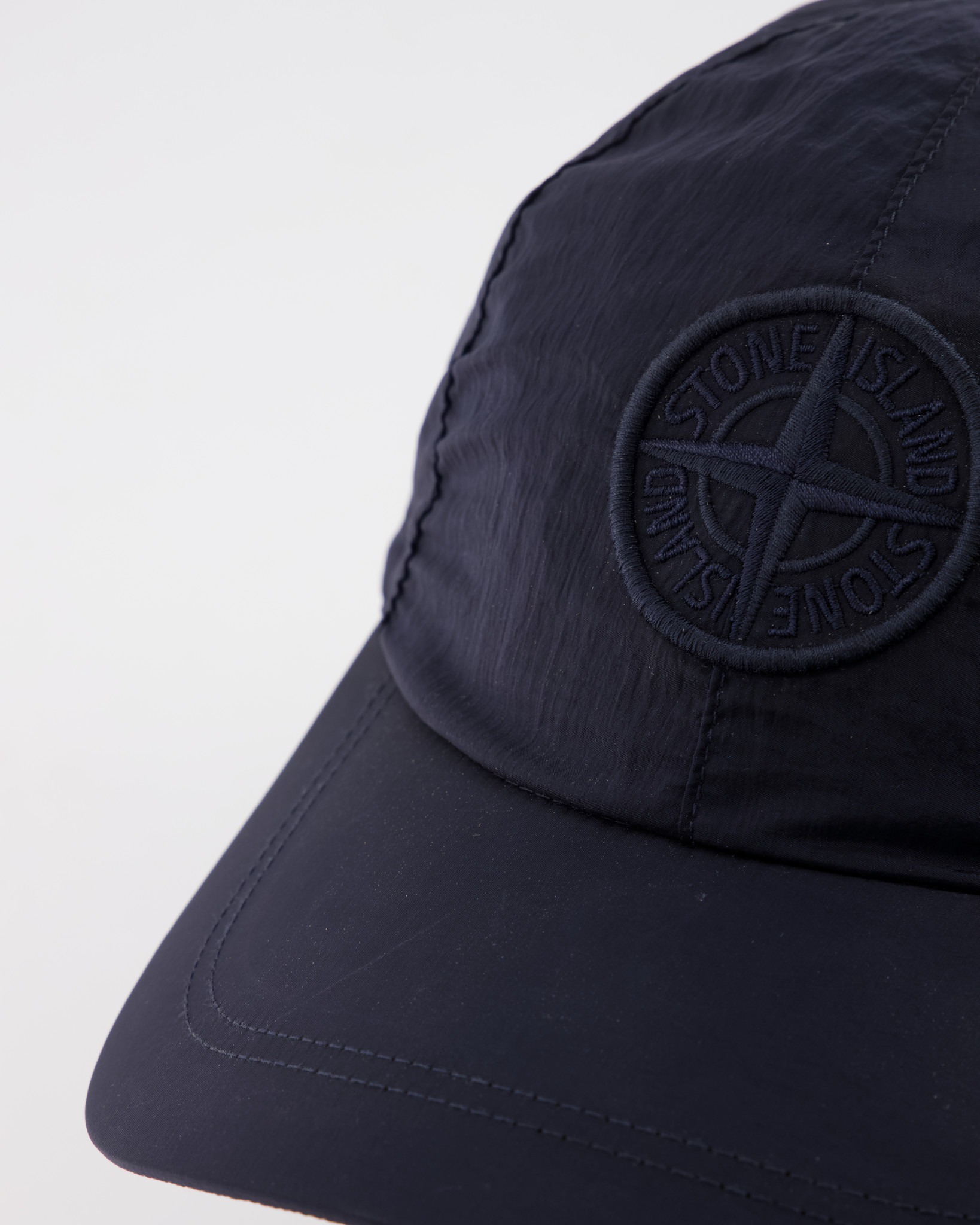 再入荷 STONE ISLAND NylonMetal Watro Sweat NAVY | belapro.com.br