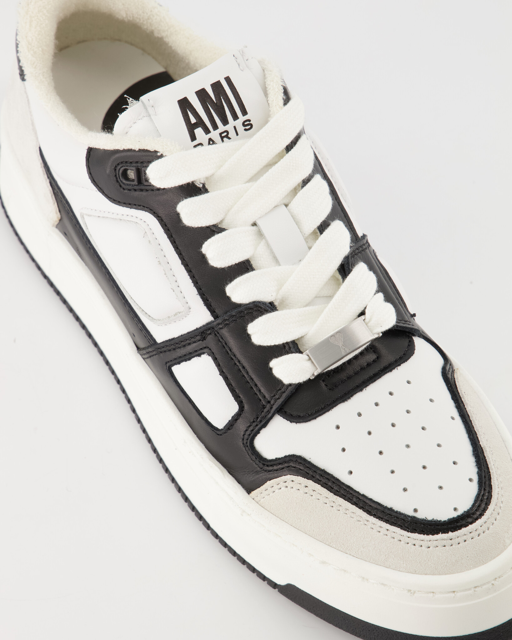 ★AMI PARIS★Arcade sneakers★ AMI PARIS - New Arcade Low Top Sneakers AMI