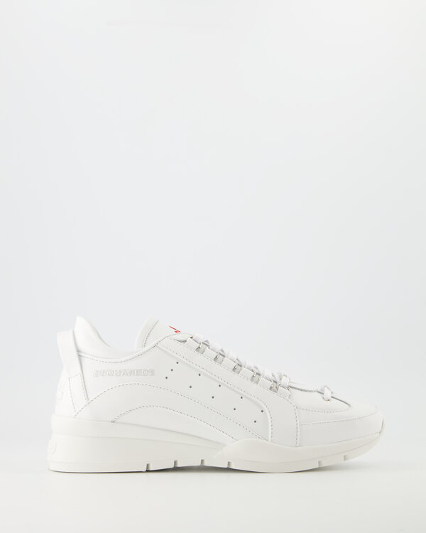 Legendary Lace-Up Low Top Sneakers wit