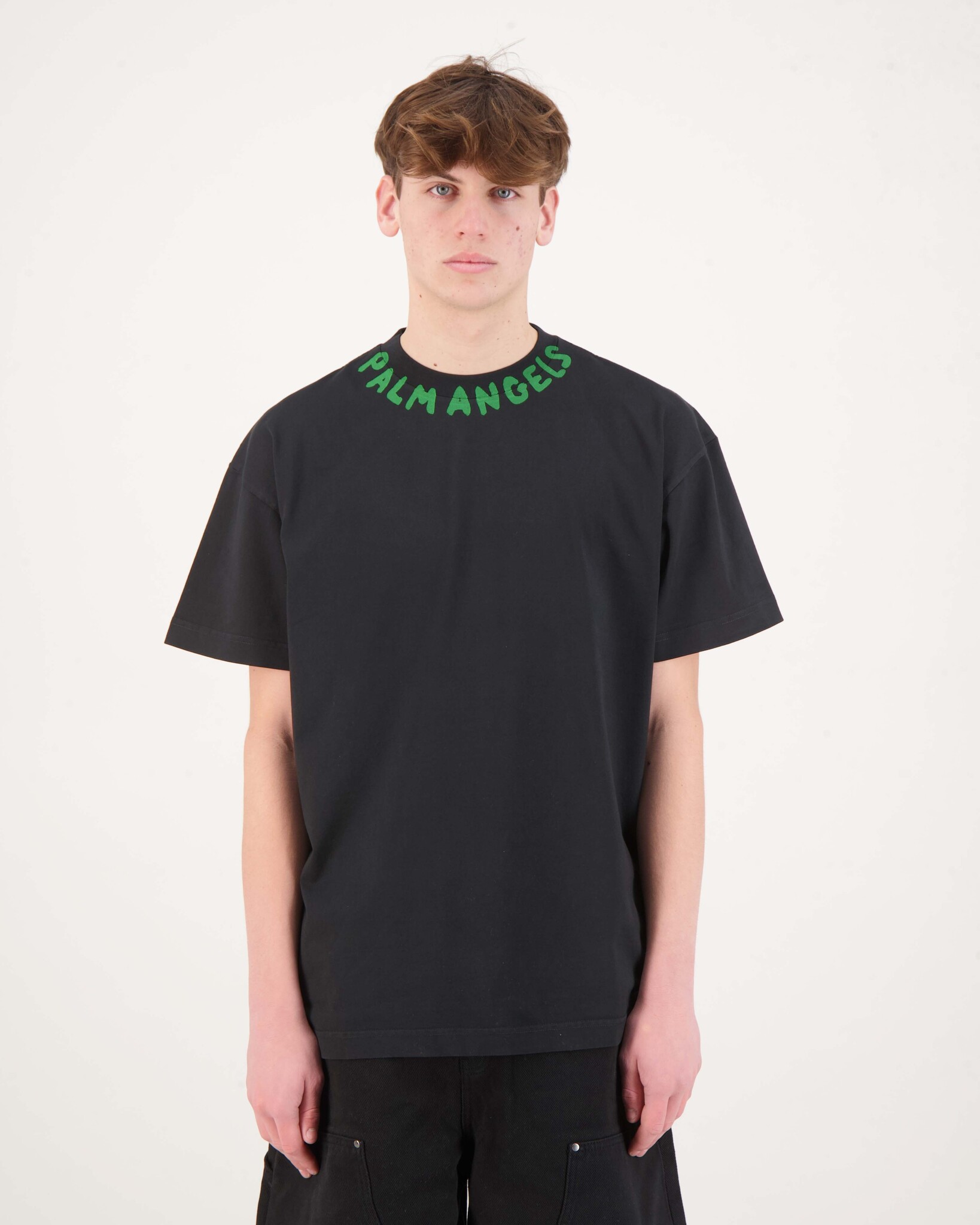 Palm angels logo hot sale t shirt black