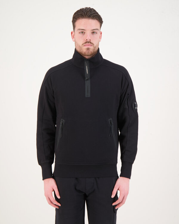 Diagonal Raised Half Zip Black