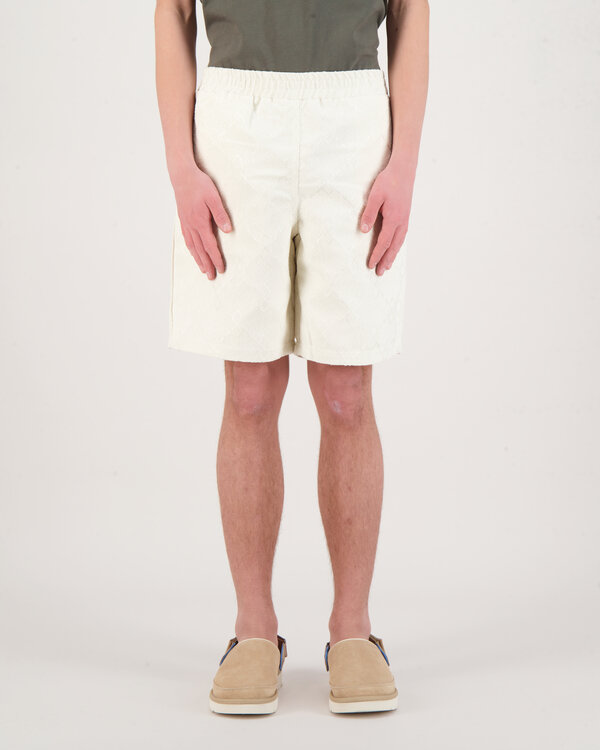 Shakir Shield Boucle Short Offwhite