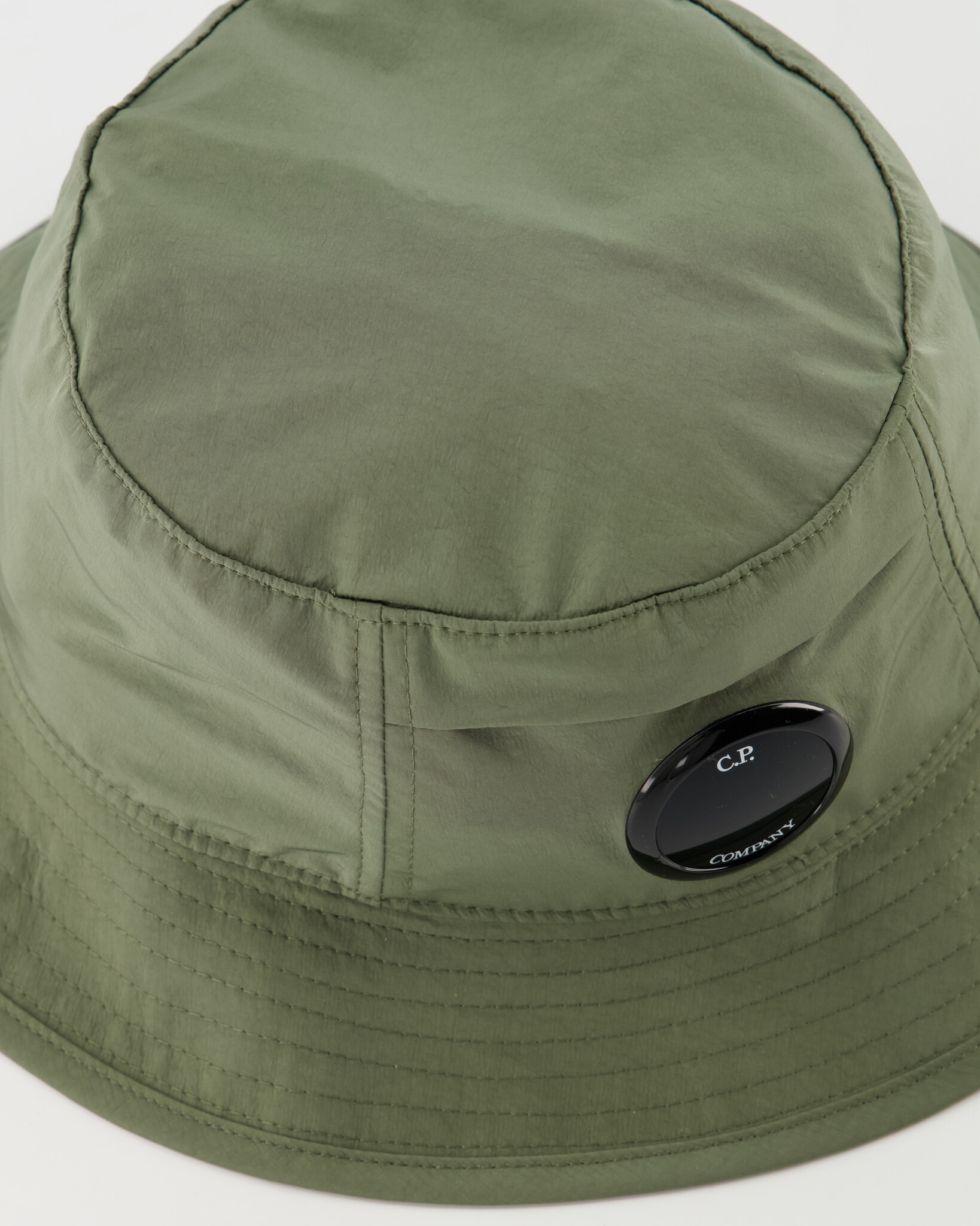 C.P. Company Chrome-R Lens Bucket Hat Green - Beachim
