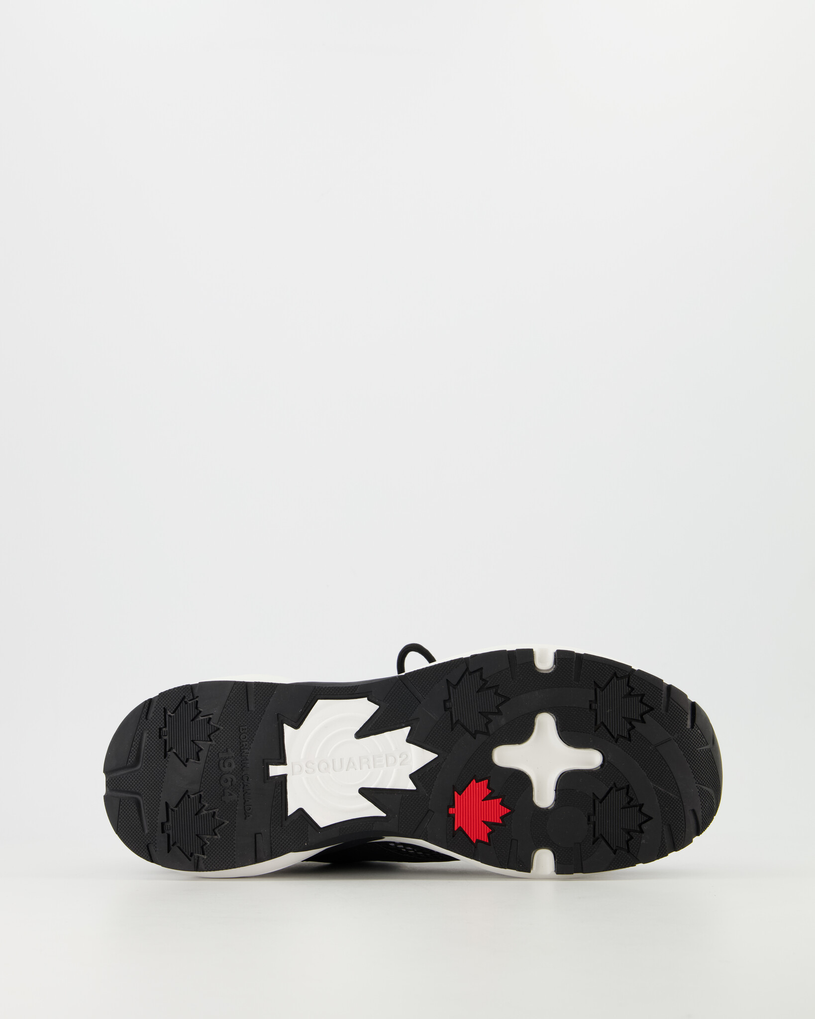 Dsquared2 Dash Lace-Up Low Top Sneakers Black - Beachim Dsquared2 Dash Lace-Up Low Top Sneakers Black - Beachim