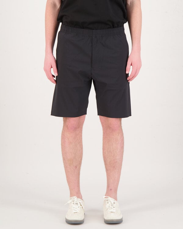 L01G7 Bermuda Stellina Cargo Short Zwart