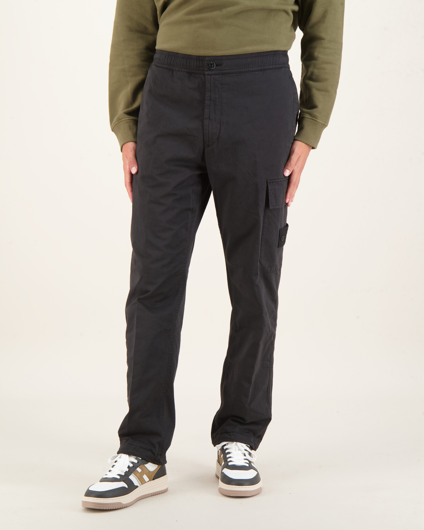 Stone Island 336F6 Cargo Pants Ghost Black - Beachim