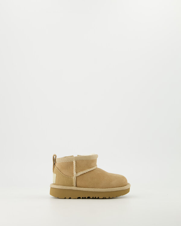 UGG Junior Todler Classic Ultra Mini s Sand Todler Classic Ultra Mini s Sand