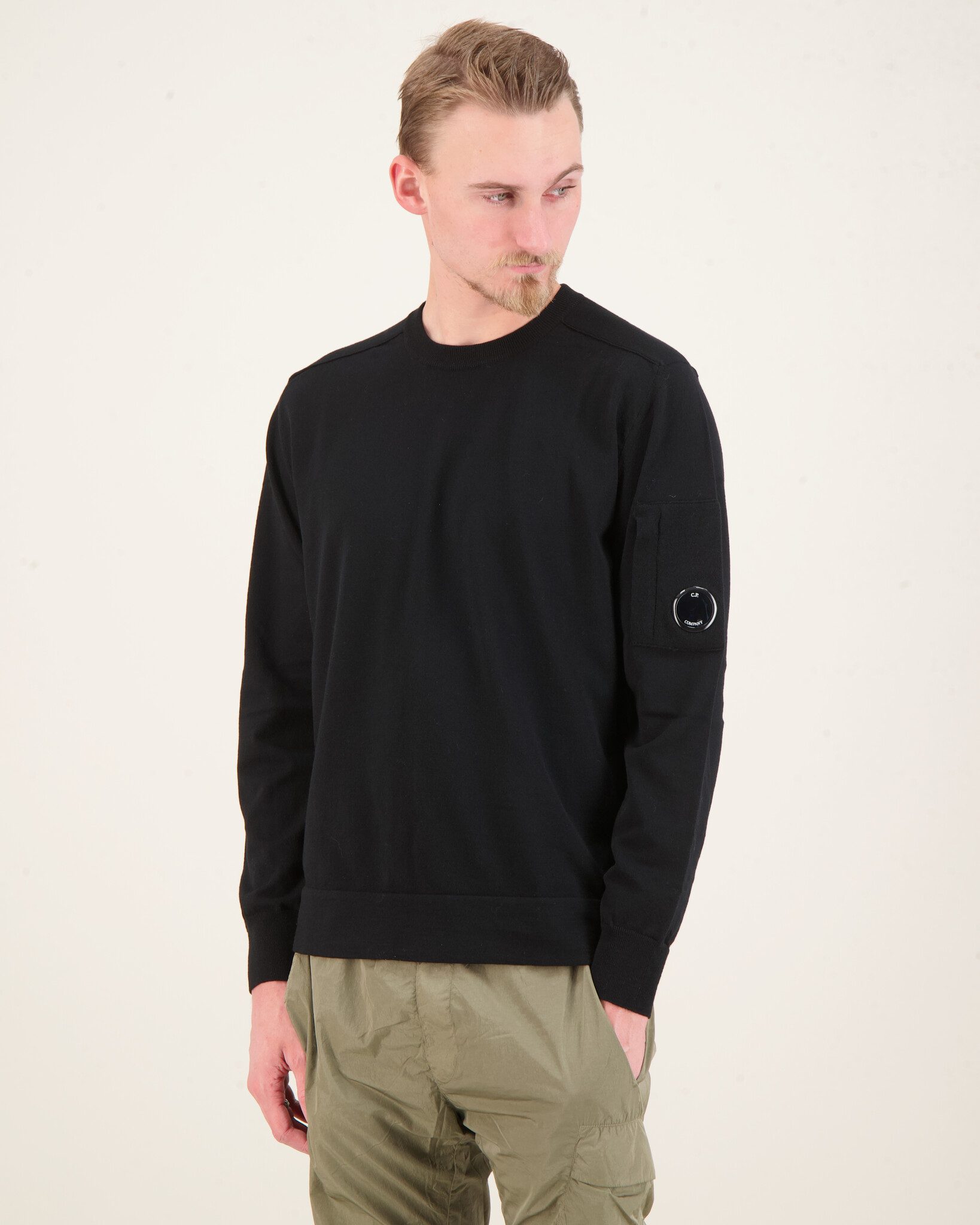 C.P. Company Knitted Crewneck Sweater Zwart - Beachim