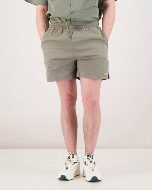 Season Script Short  Grey