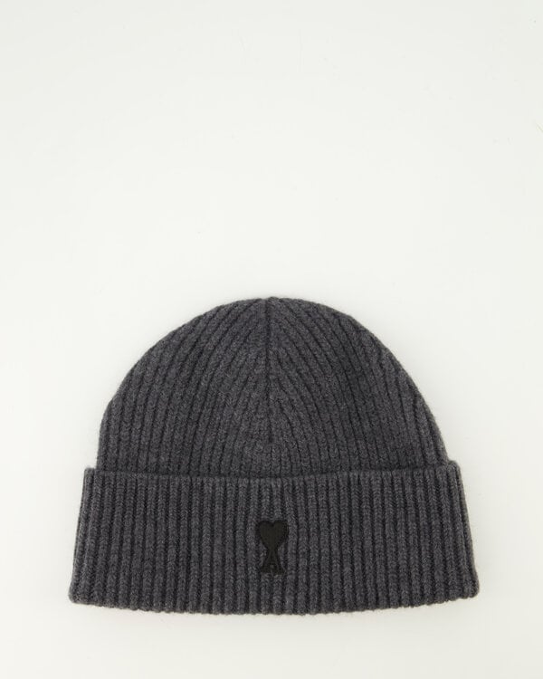 Black Logo ADC Beanie Grau