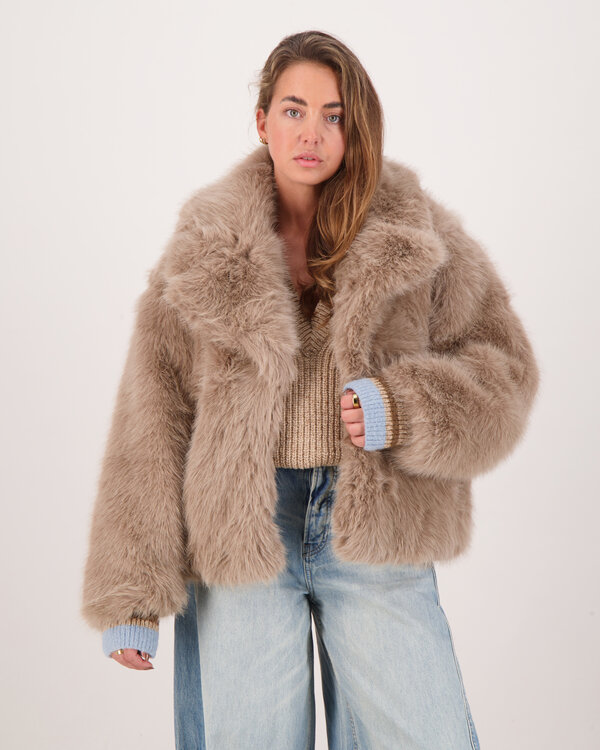 Novi Faux Fur Jas Taupe