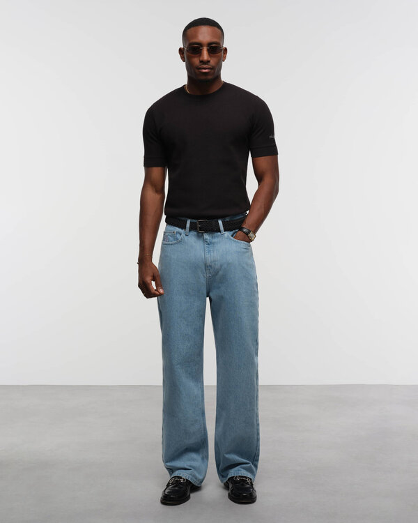 Getailleerd T-shirt Zwart