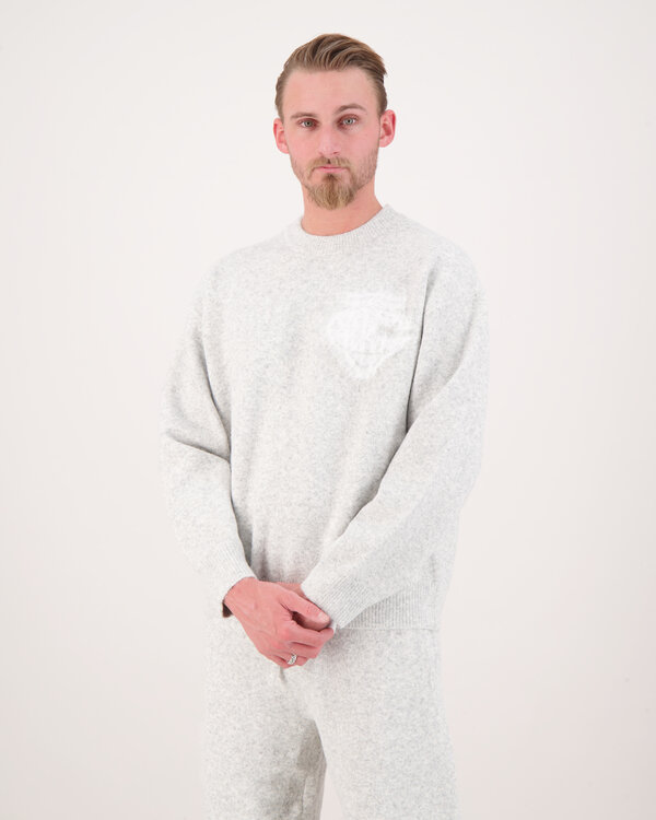 Monogramm-Emblem Flauschiger Strickpullover Grau