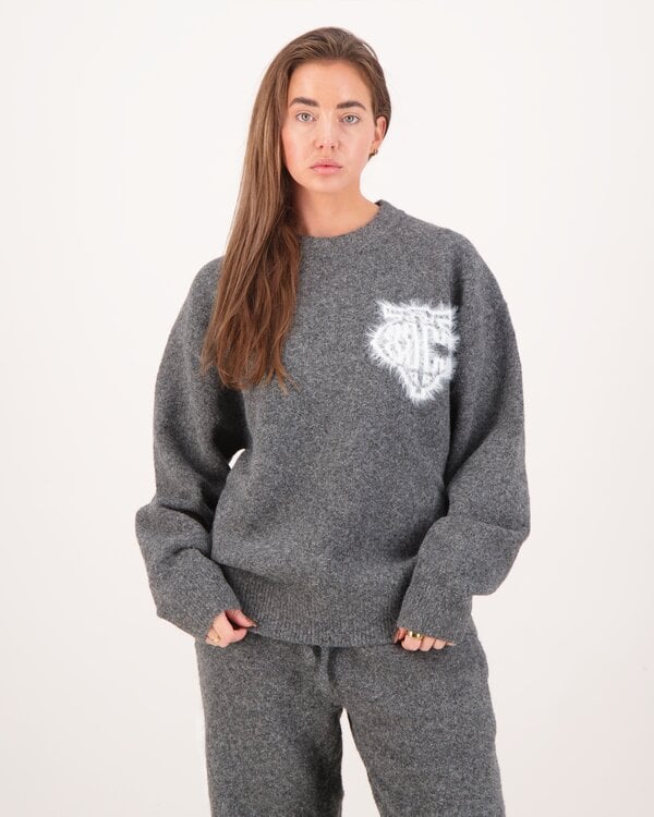 Monogramm-Emblem Flauschiger Strickpullover Holzkohle