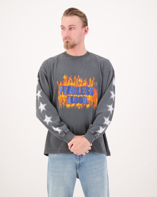 Heartless Longsleeve Tee Zwart