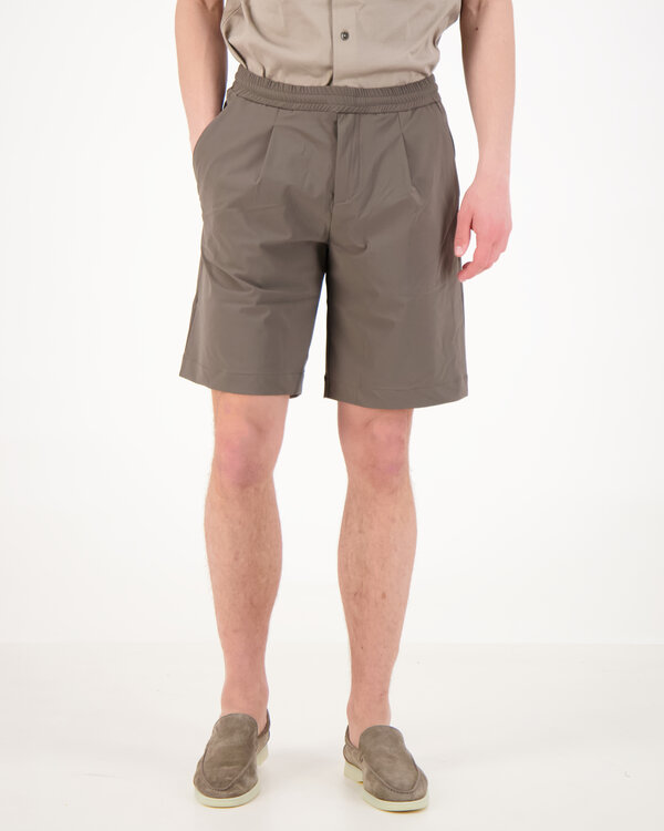 Free Short Taupe