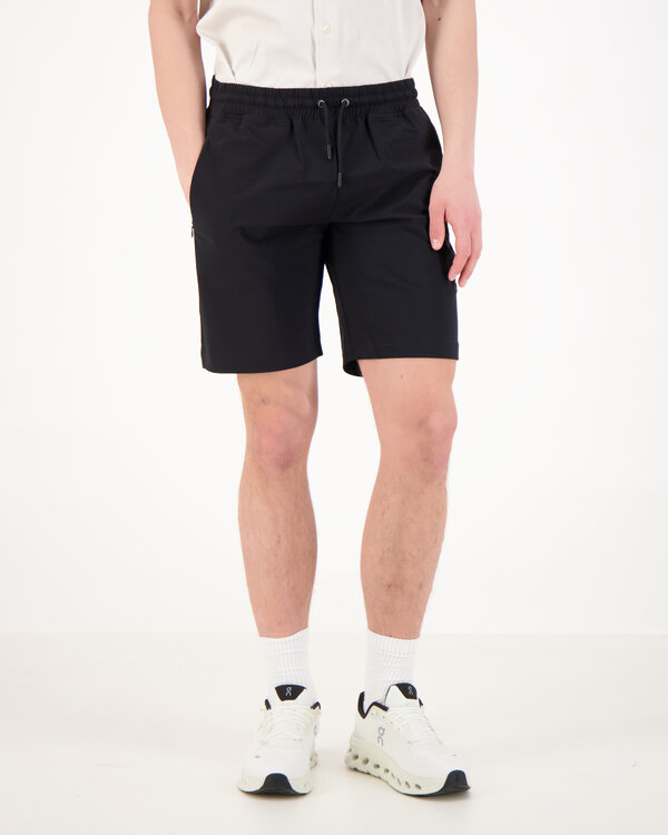 Tech Short Black