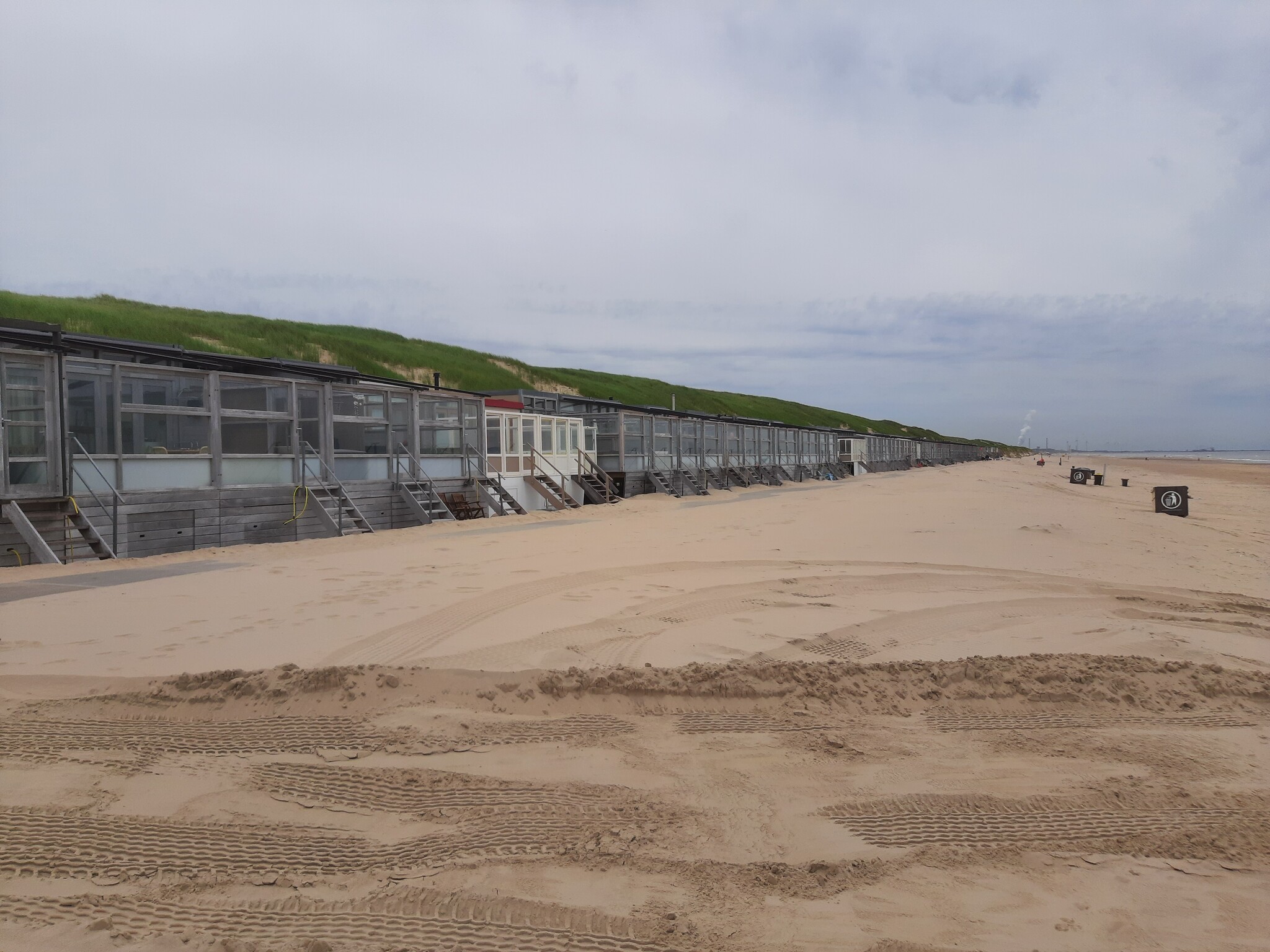 Warmwater oplossing voor een strandhuisje op basis van zonnestroom