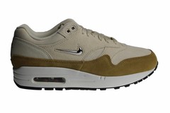 Sneakers & Shoes For Juniors