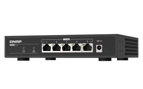 QNAP QSW-1105-5T (5x 2.5GbE switch)