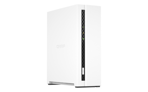 QNAP NAS TS-133