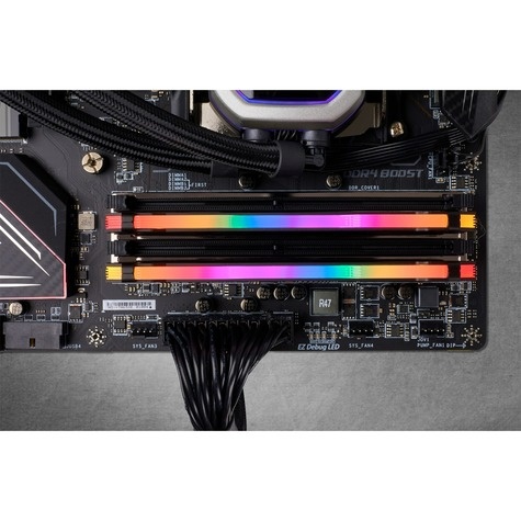 Corsair DDR4  3600MHz 32GB 2 x 288 DIMM  Unbuffered  18-22-22-42  Vengeance RGB PRO  Heat spreader  RGB LED  1.35V  XMP 2.0