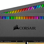 Corsair Corsair Dominator Platinum RGB - DDR4 - 32 GB: 2 x 16 GB - DIMM 288-pin - unbuffered