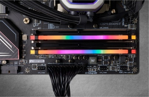 Corsair DDR4  16GB PC 2933 CL16 KIT (2x8GB) Vengeance RGB B