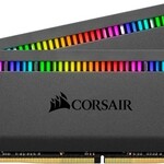 Corsair Corsair Dominator Platinum RGB - DDR4 - 32 GB: 2 x 16 GB - DIMM 288-pin - unbuffered