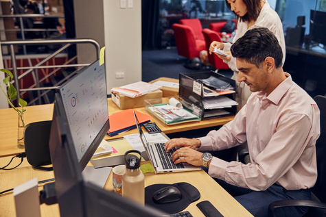 HP Elite t655 Thin Client - SFF - AMD Ryzen R2314 - 8GB RAM - 32GB Flash - HP ThinPro [NEW OPEN BOX]