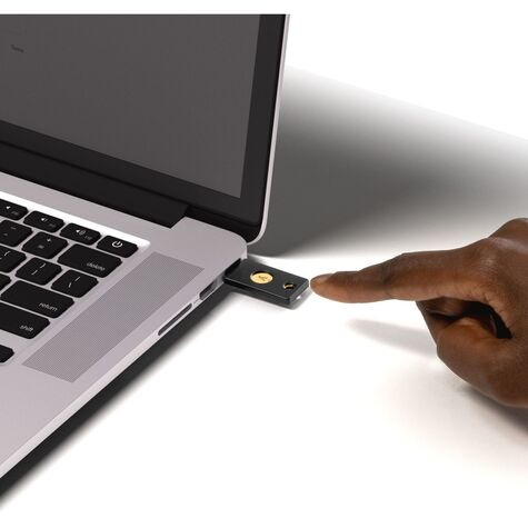 YUBICO Security Key NFC - U2F and FIDO2
