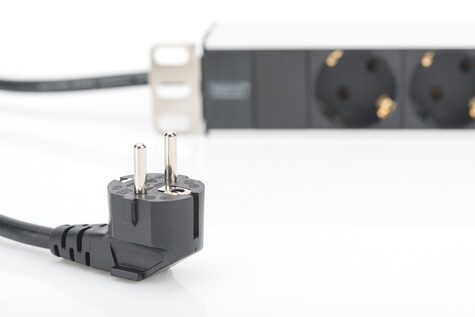 DIGITUS Stekkerdoos 48,26 cm 19" Alu 8-voudig 2m voedingskabel