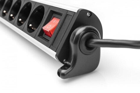 DIGITUS 6-voudige Office-stekkerdoos met 3 USB-aansluitingen