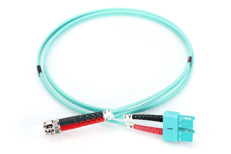 DIGITUS Patch cable - 2 m - turquoise