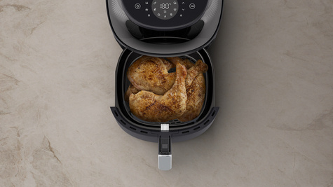 Philips Airfryer 6.2L Window RapidAir Plus Digital Pan & Basket black body/copper handle