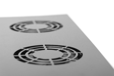 DIGITUS Ventilatoreenheid voor montage op 483 mm (19") 4 ventilatoren, thermostaat, schakelaar, zwart (RAL 9005)